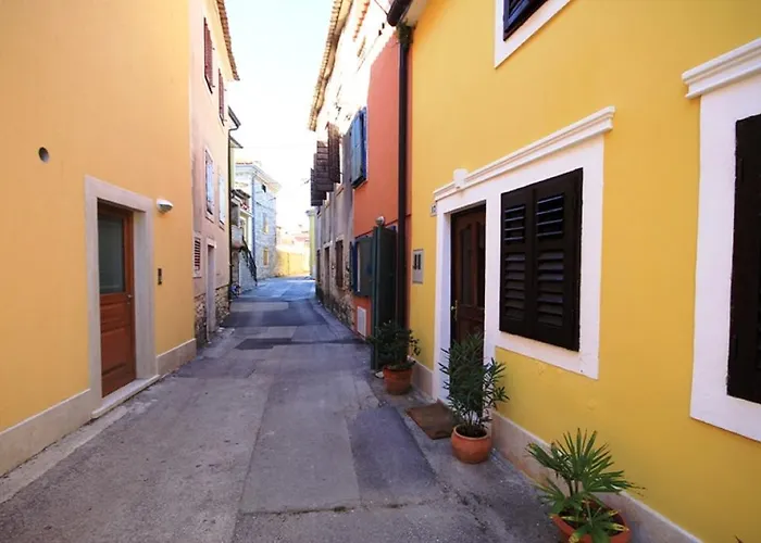 Dario Apartment By The Sea